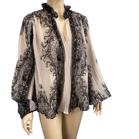 NWT Anthropologie Forever that Girl sheer pleated blouse size medium - Picture 7 of 12